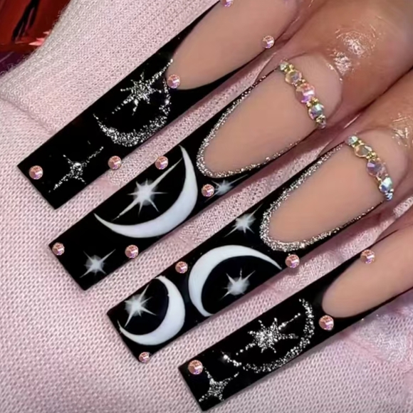 Other - NWT Press-On Nails #157